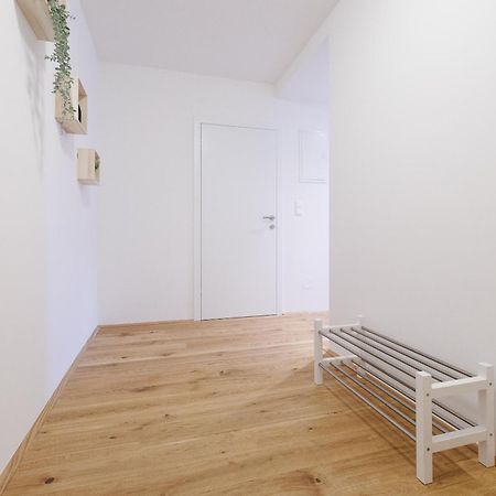 Symphony Apartments 40 - Modern Loft With Terrace And Grill In Central Location เวียนนา ภายนอก รูปภาพ